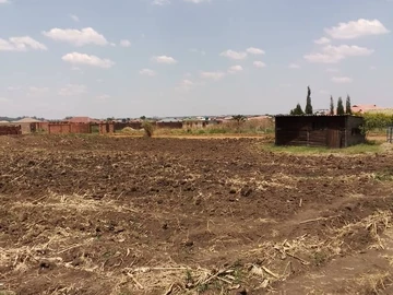 Commercial & Industrial Land