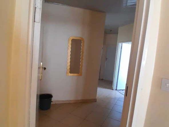 4 Bedroom Flat & Apartment