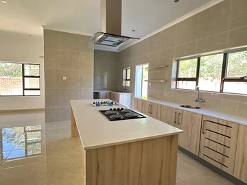 3 Bedroom Garden Flat