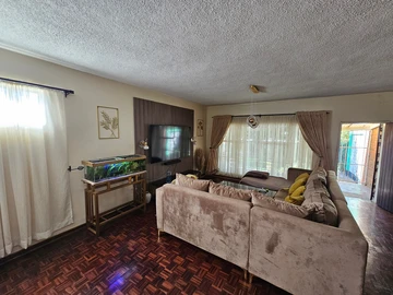 3 Bedroom Garden Flat