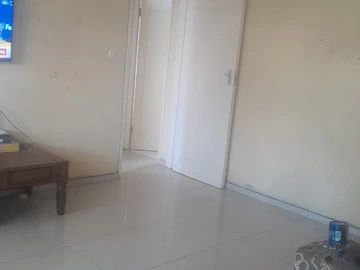 2 Bedroom Flat & Apartment