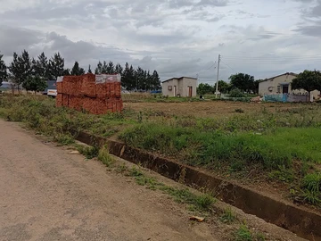 Commercial & Industrial Land