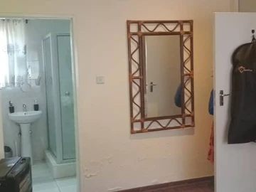 2 Bedroom Garden Flat