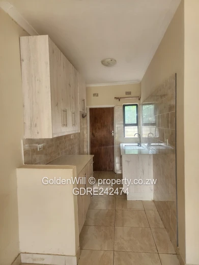 Cluster for Rent in Bluffhill 