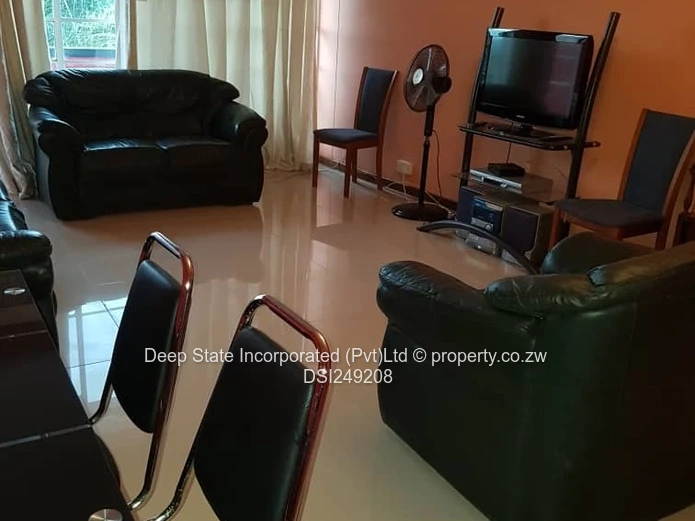 Fife Avenue,2 bedroomed flat for sale 