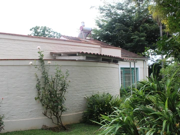 2 Bedroom Garden Flat