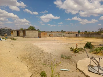 Commercial & Industrial Land