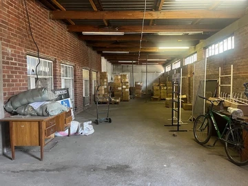 Warehouse & Factory