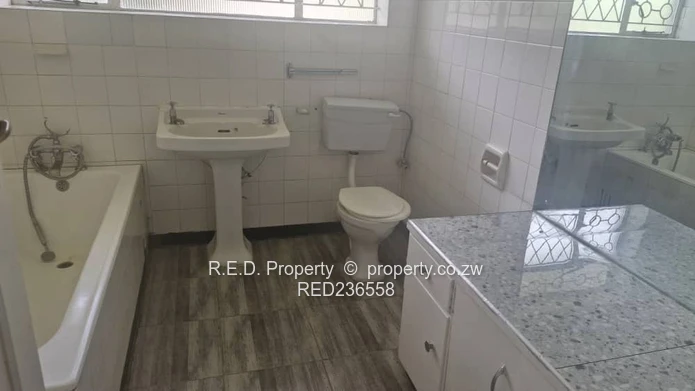 Commercial Property to Let In kumalo