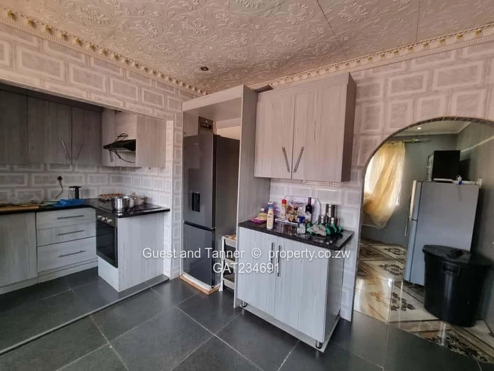 3 BR House for Sale - Emganwini near Bulawayo