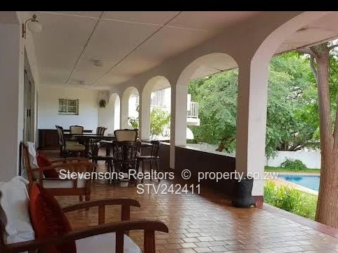 Guest Lodge For Rent (Victoria Falls)