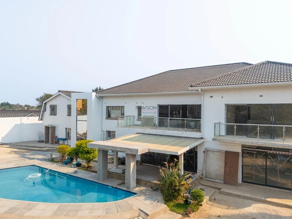 7 Bedroom House