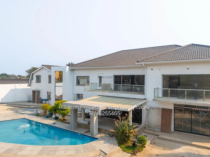 EMERALD HILL GEM – SPACIOUS, Secure & Versatile