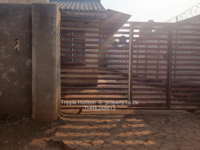 4-Bed Kuwadzana Phase 3 Home, Borehole, Gated on Quiet Dirt Lane