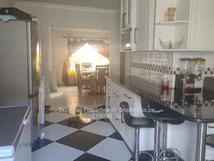 Zimre Park House For Sale