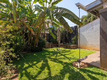 3 Bedroom Flat & Apartment