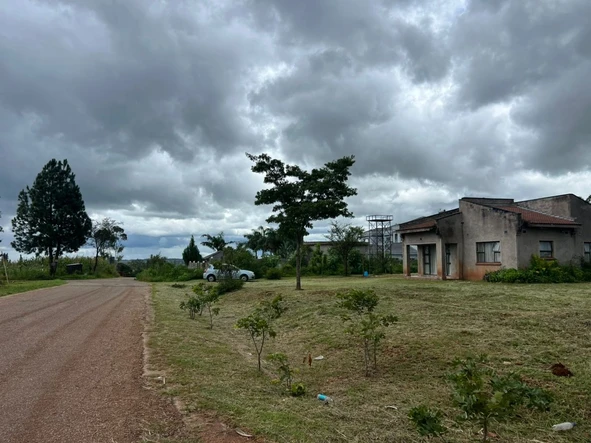 Stands & Residential Land