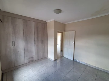 36 Bedroom Flat & Apartment