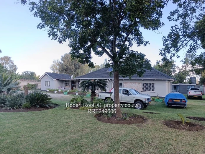 3 Bedroom House For Sale in Marlborough
