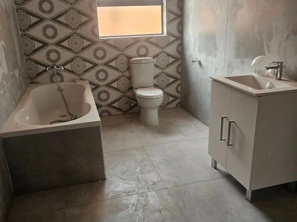 3 Bedroom Garden Flat