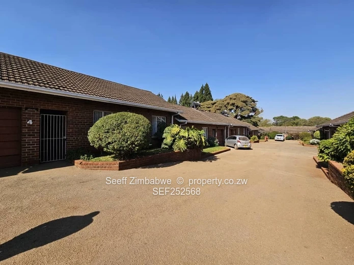 Charming 3-Bedroom Garden Apartment to Rent in Mandara