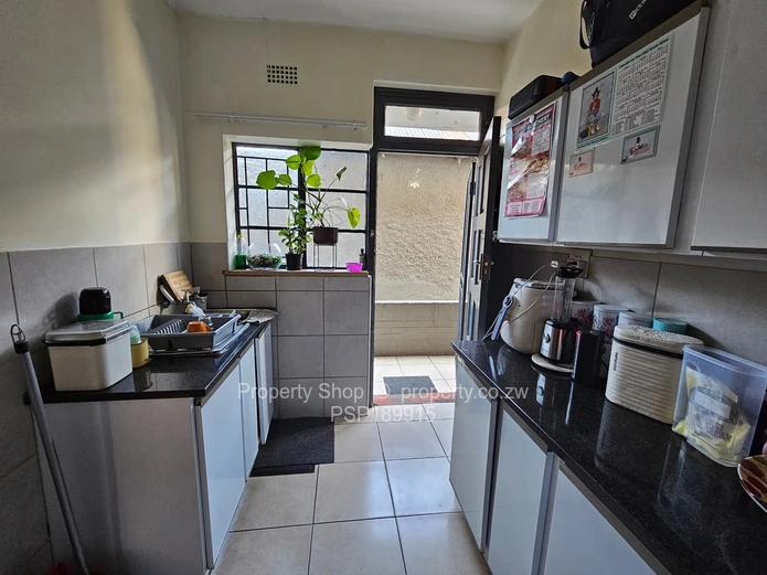 Investment Property In South Africa -Excellent return - 14 % Net Yield awaits!