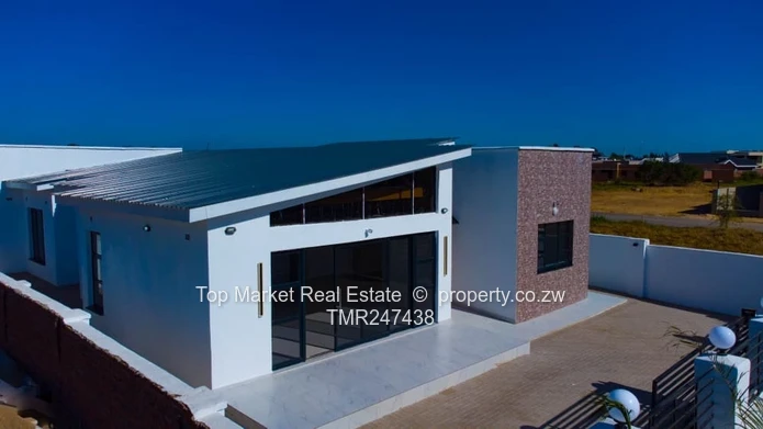Modern 5-Bed Arlington Home with Borehole (Sole Mandate)