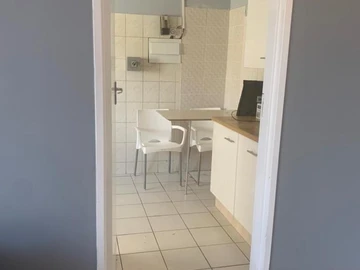 3 Bedroom Garden Flat