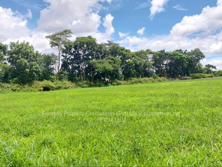 Stands & Residential Land for Sale in Umwinsidale FPC181302