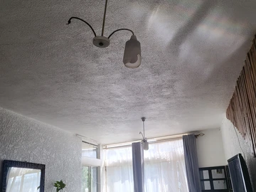 2 Bedroom Flat & Apartment