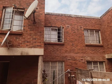 3 Bedroom Flat & Apartment