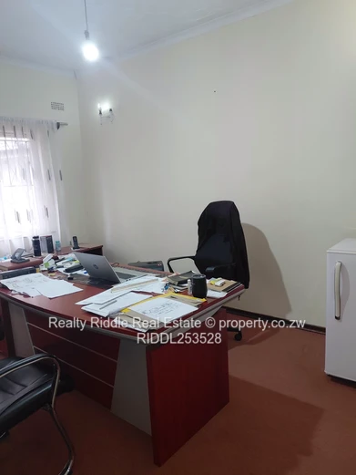 Mtpleasant house for Sale  (Sole Mandate)