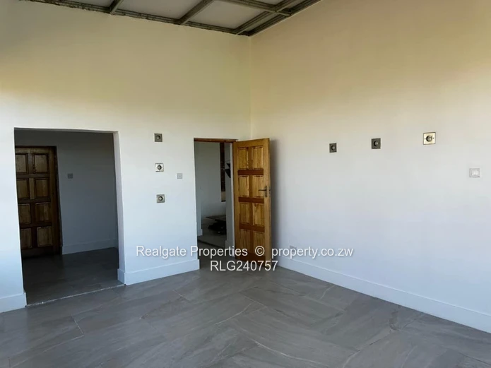 Three Bedroomed House Available In Hopelyn