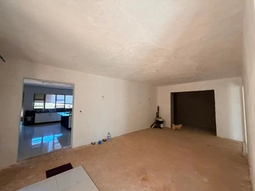 7 Bedroom House