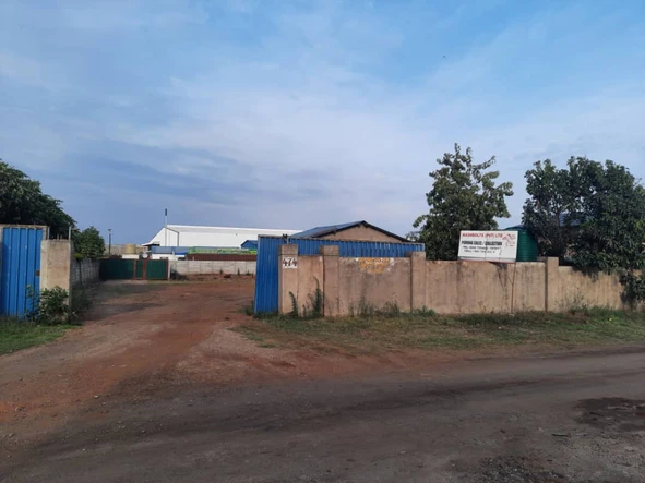 Commercial & Industrial Land