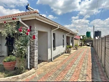 House for sale in Malbereign 