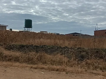 Commercial & Industrial Land