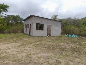 Commercial & Industrial Land