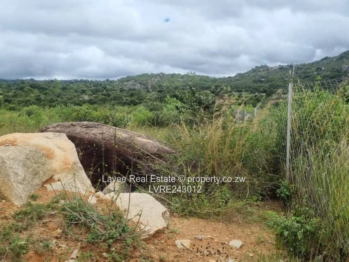 Rusape 2069 m² Commercial Land with Granite Outcrops (Sole Mandate)