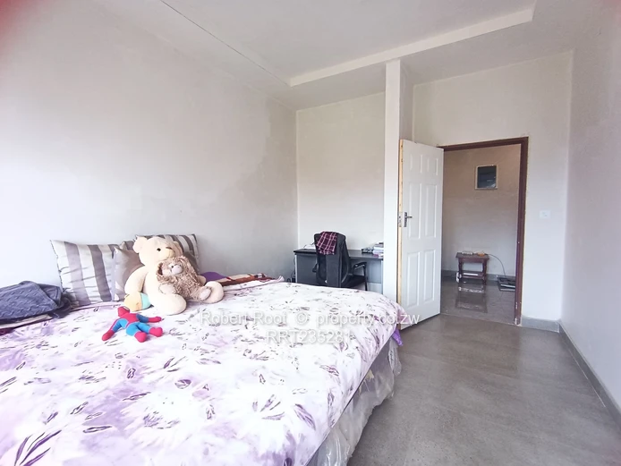 4 bed apartment in Mount Pleasant Heights