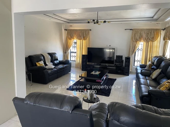 Comfortable 4BR Home in Delbrooke Park for Sale