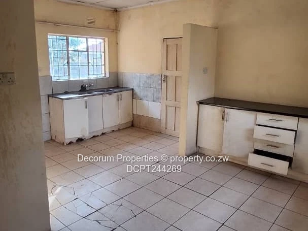 5-Bed Windsor Park Home with Borehole to Rent
