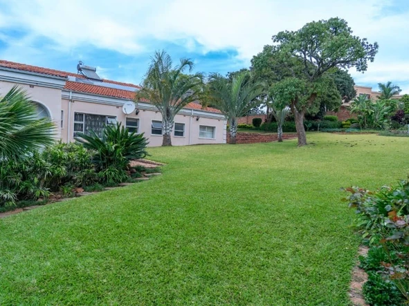 Fully furnished Executive 4 bedroomed all en-suite 