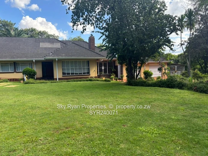Highlands House To Let