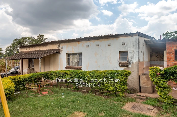 Neat Family Home for sale!!