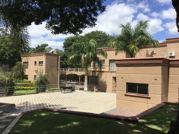 Stunning 5 bedroom home