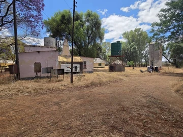 Farm & Agricultural Land