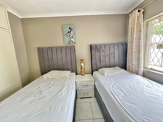 Cosy 3 Bedroom home - Greendale 