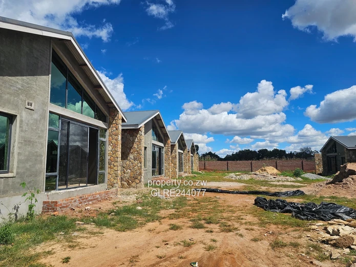 Vainona 3-Bed Townhouse Complex with Borehole