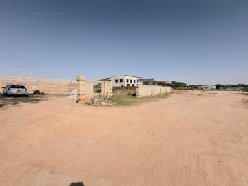 Commercial & Industrial Land